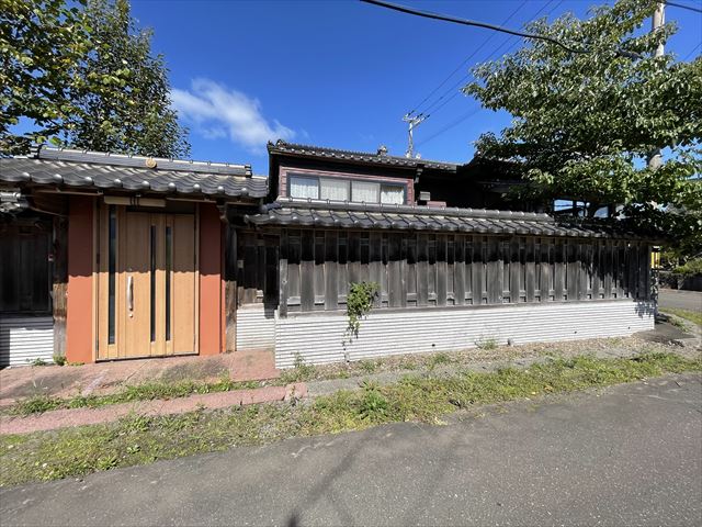 白老町竹浦　温泉付き中古住宅