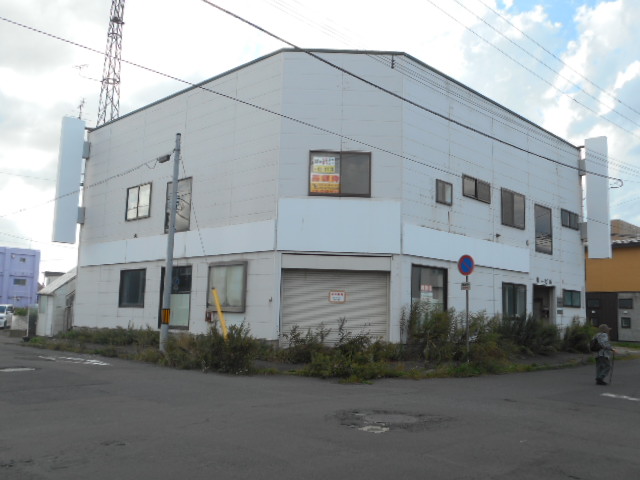 室蘭市中島町3丁目6-16　事務所